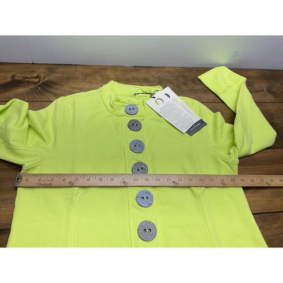 Neon Buddha Highlighter Yellow Button Front Jacket Athletic Yoga Large NWT - Picture 11 of 13